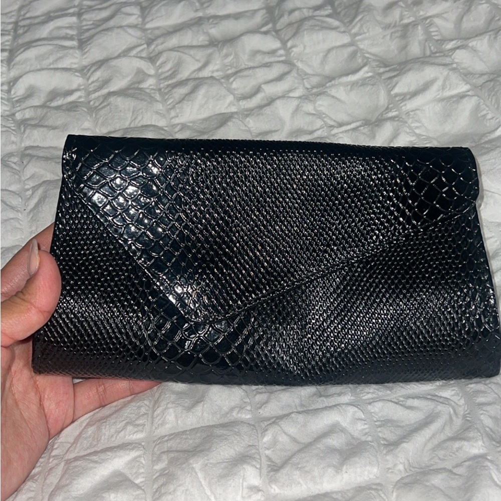 Black Clutch